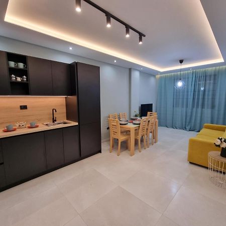 Holiday Apartment Near The Sea Дуррес Экстерьер фото
