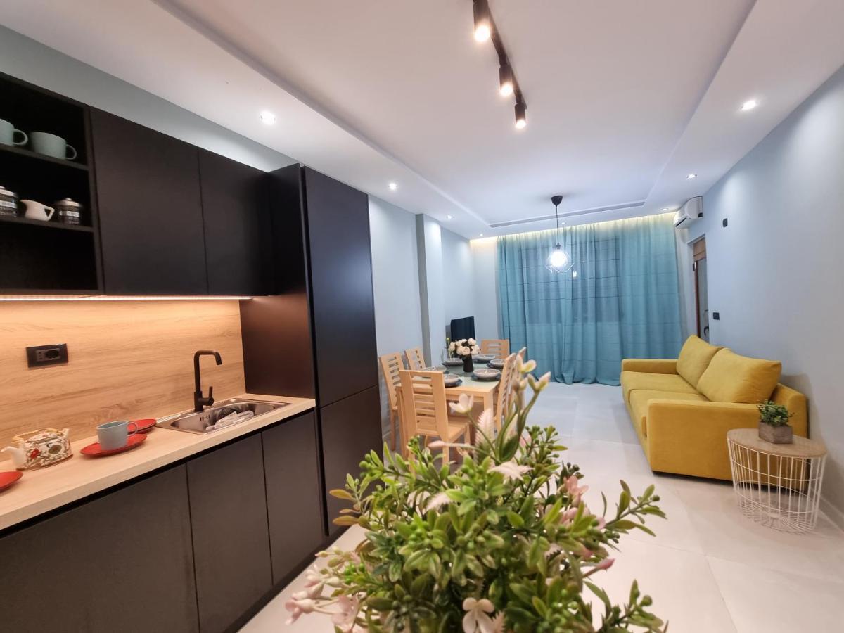 Holiday Apartment Near The Sea Дуррес Экстерьер фото